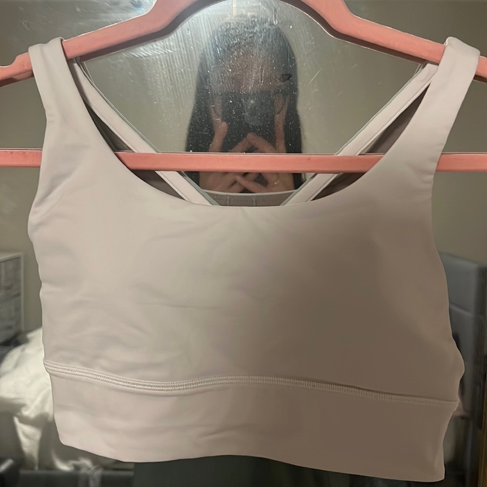 Lululemon white sports bra, fits 36 B/C